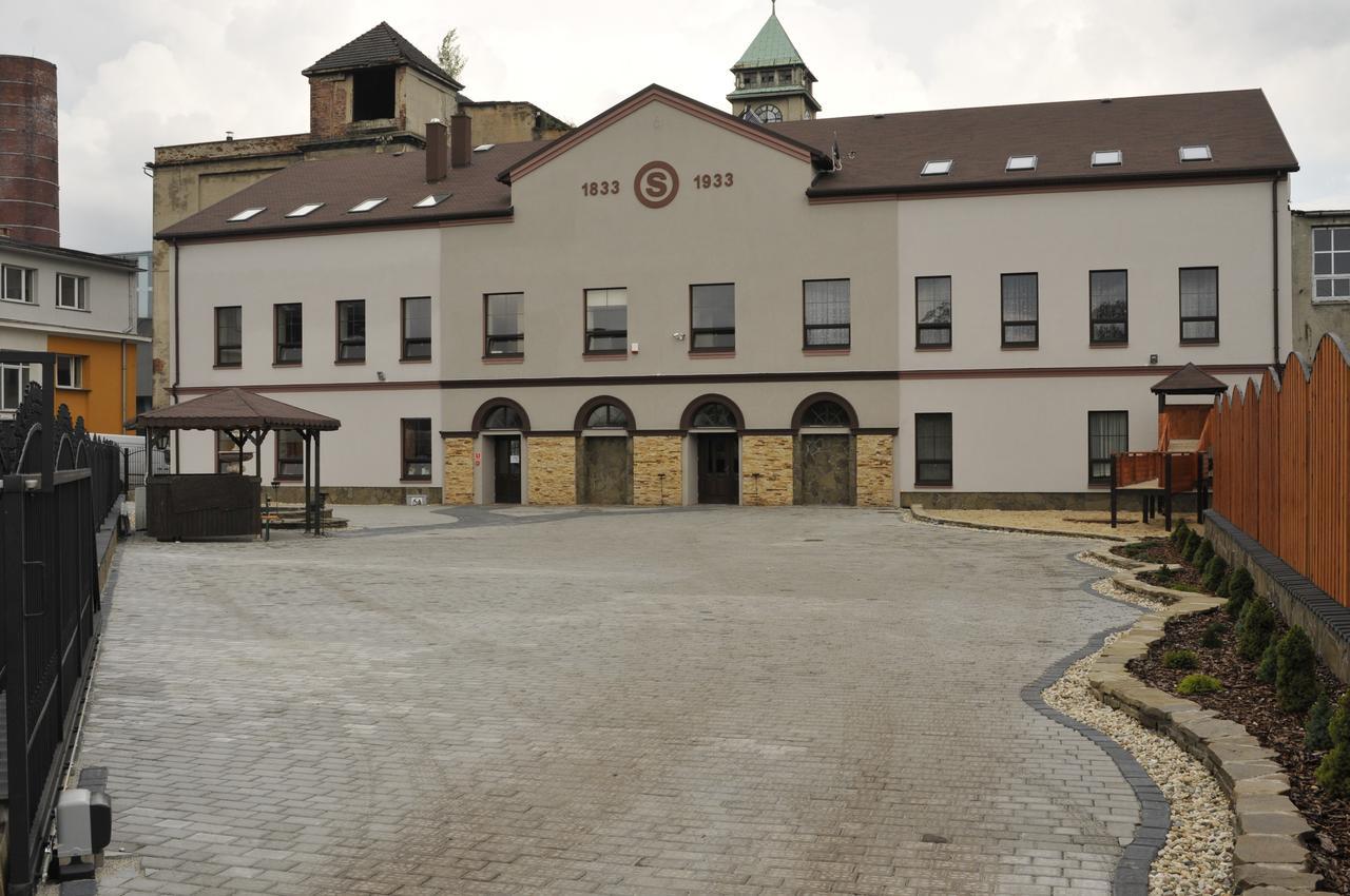 Stary Dwor Panzió Żywiec Kültér fotó